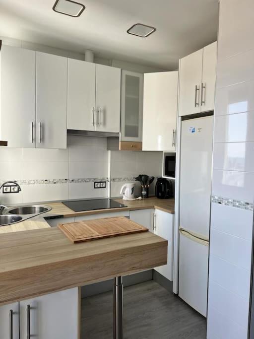 Appartamento Espectacular Junto Al Mar, Con Piscina En